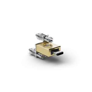 TC78 USB-C f 01 20GBps USB-C f F Perspective 3 Thumbnail